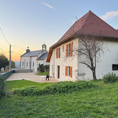 Maison Leonora Saint-Genix-sur-Guiers Buitenkant foto